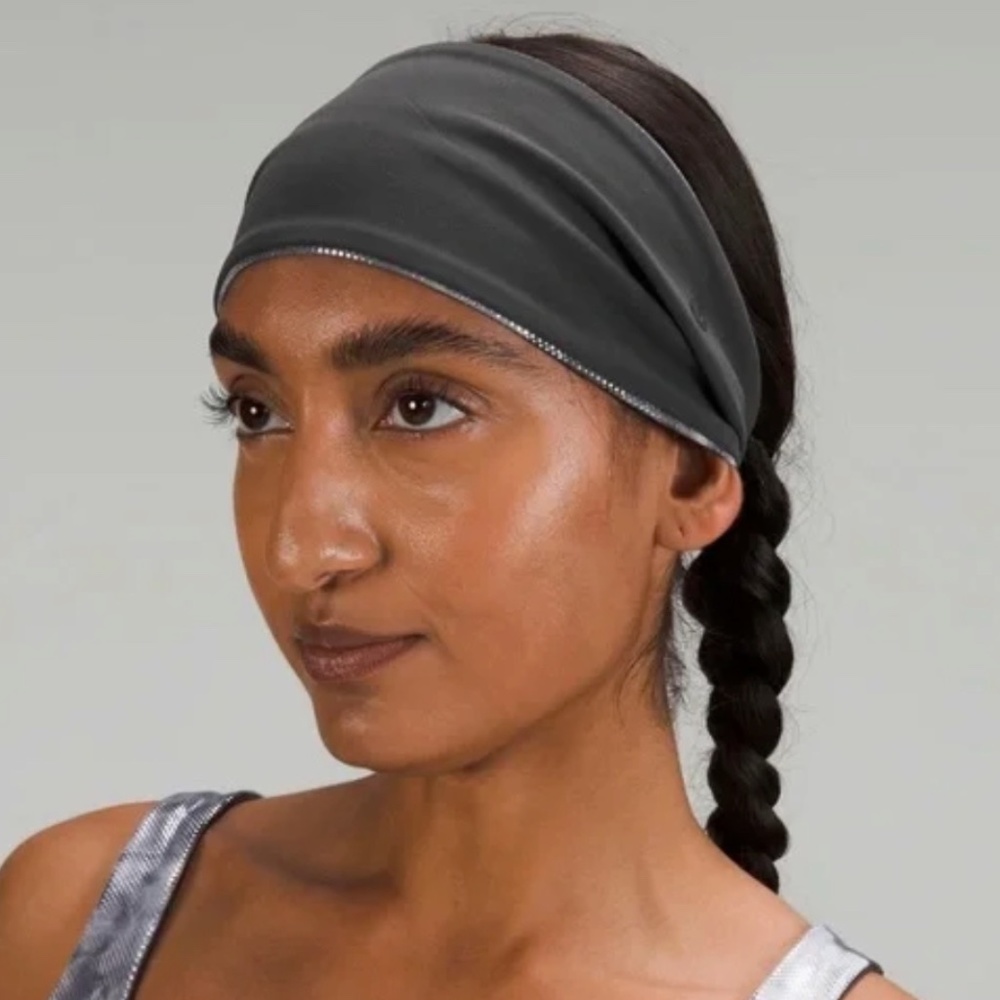 NWT Lululemon Fringe Fighter Nulu Headband in Shine/Grey